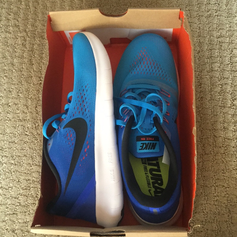 New Nike Free RN shoes
